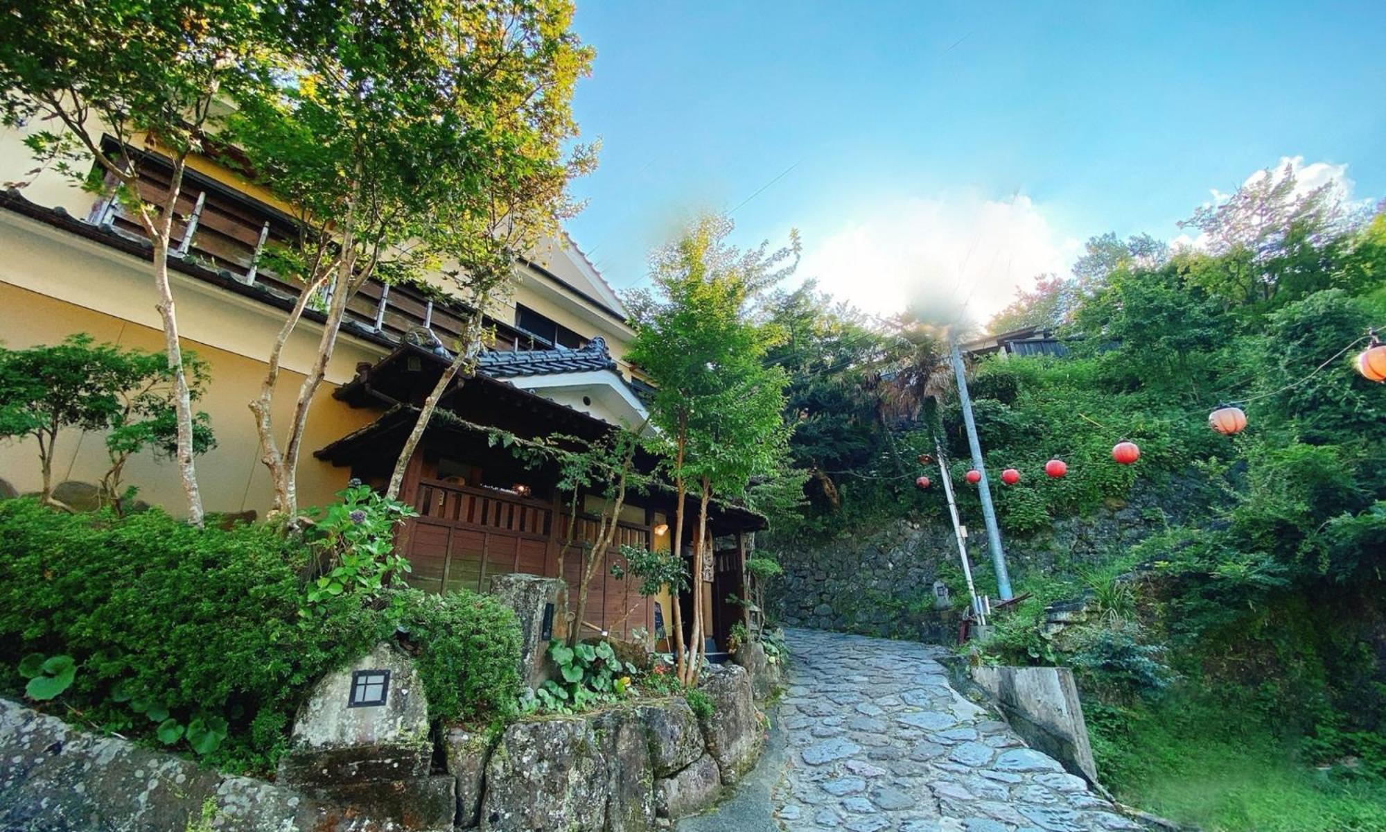 Ban-Ya Hot Spring Inn Yufu Bagian luar foto