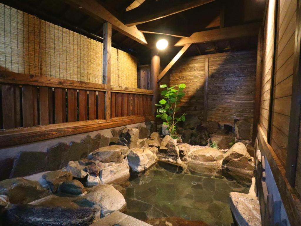 Ban-Ya Hot Spring Inn Yufu Bagian luar foto