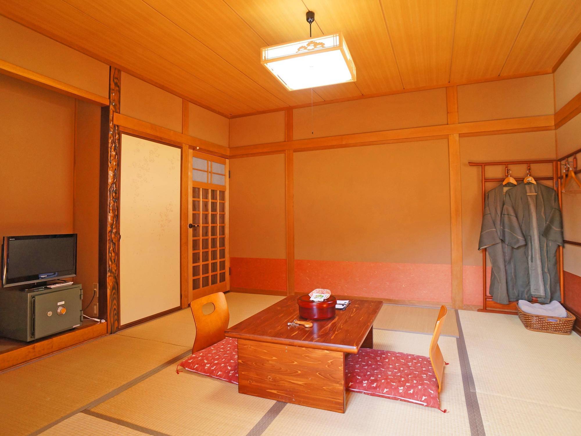 Ban-Ya Hot Spring Inn Yufu Bagian luar foto